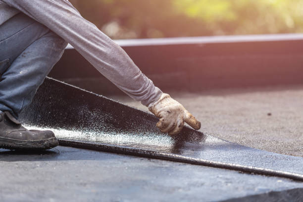 Professional Vapor Barrier Installation technician working in Flat Rock, MI